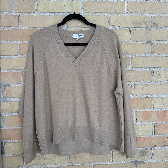 Esprit EDC organic Cotton V-neck Sweater - Picture 1 of 3